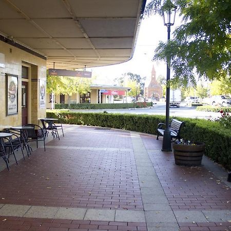 Court House Hotel Boorowa Zewnętrze zdjęcie