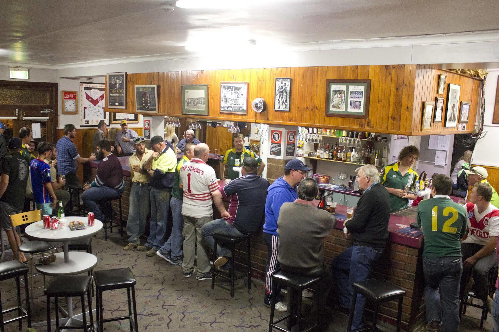 Court House Hotel Boorowa Zewnętrze zdjęcie