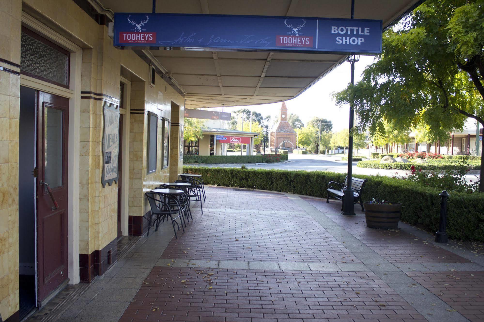 Court House Hotel Boorowa Zewnętrze zdjęcie